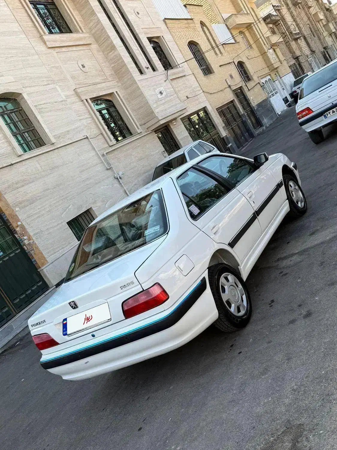 پژو پارس سالم موتورقدیم درحد مدل ۱۴۰۱|خودرو سواری و وانت|شیراز, میانرود|دیوار