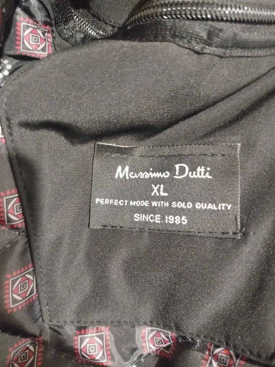 کاپشن|لباس|سنندج, |دیوار