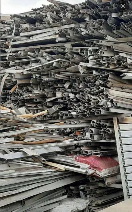 ضایعات کارتن آهن مس و...درب منزل|حراج|فیروزآباد (فارس), |دیوار