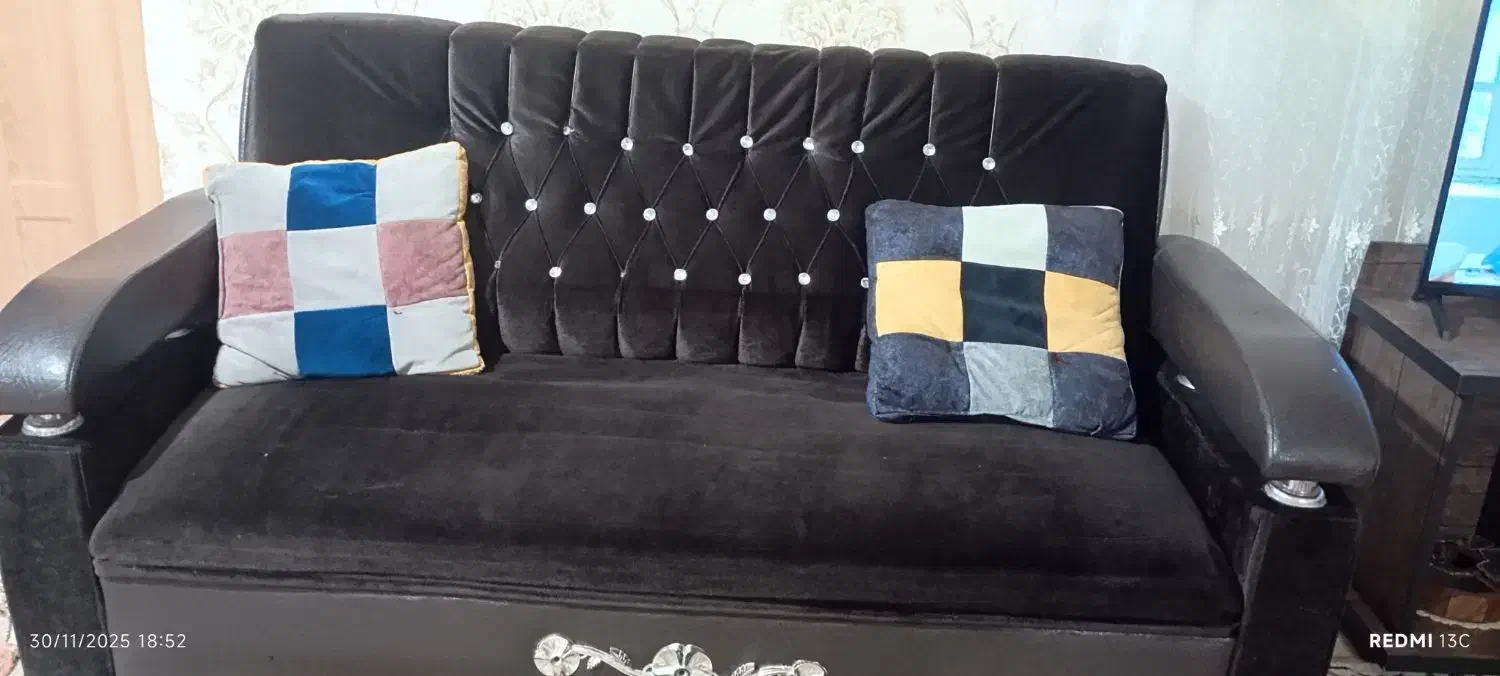 مبل هفت نفره با یک جلومبلی|مبلمان خانگی و میز عسلی|طاهرگوراب, |دیوار