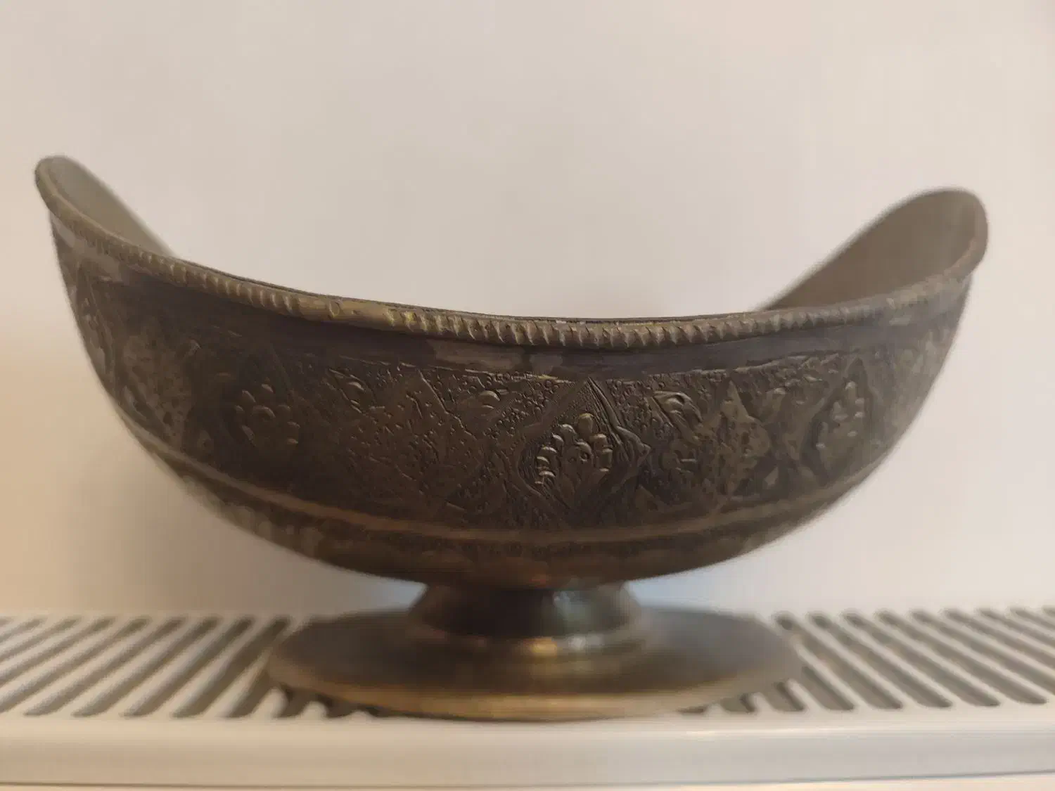 کشکول بسیار قدیمی منقش- صفوی|کلکسیون اشیاء عتیقه|مهربان, |دیوار