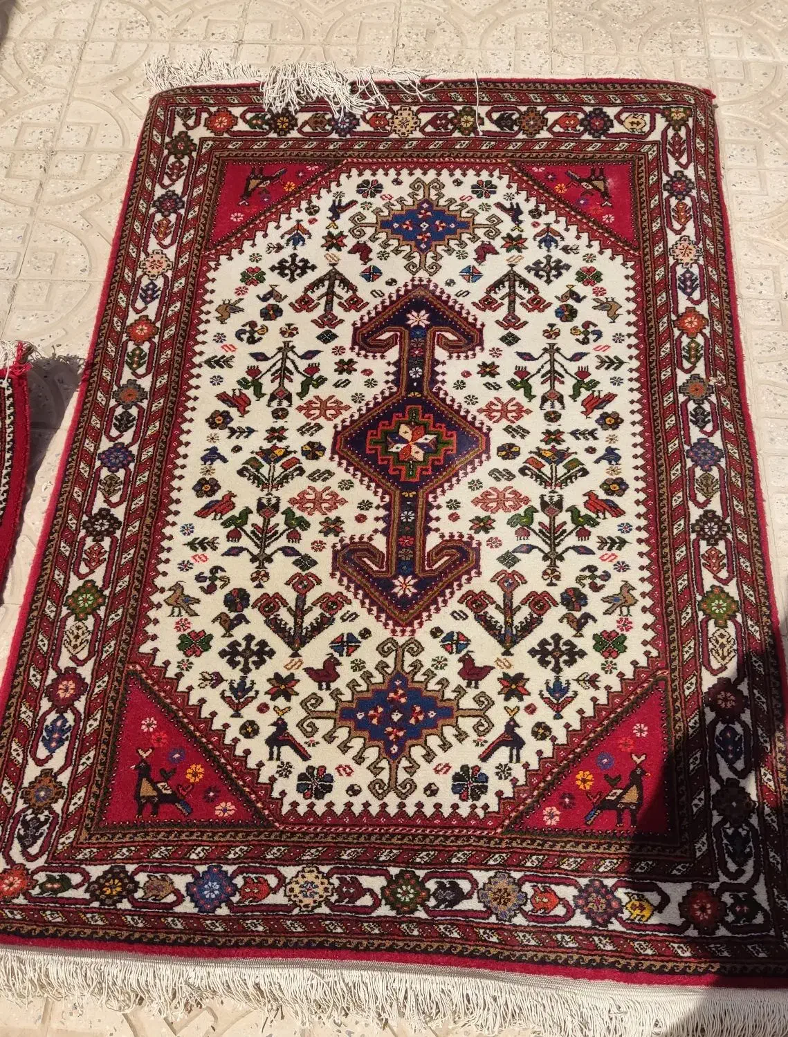 ذرع و نیم|فرش|اصفهان, جلفا|دیوار