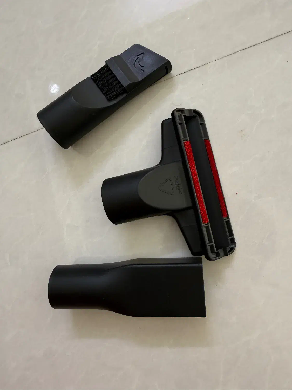 جارو در حد نو خیلی کم استفاده شده|جاروبرقی، جارو شارژی، بخارشو|بابل, |دیوار