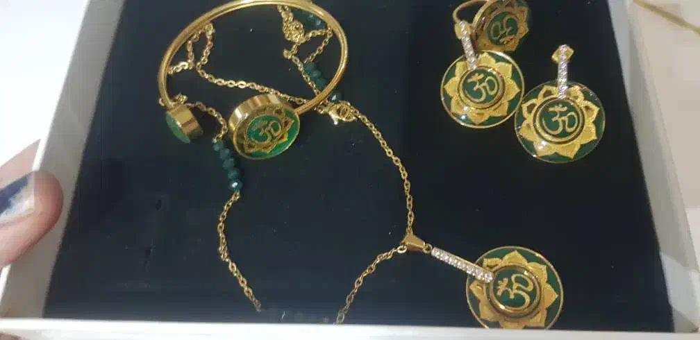 ست کامل دانژه طرح OM با ورق طلای 24 عیار|بدلیجات|اردبیل, |دیوار