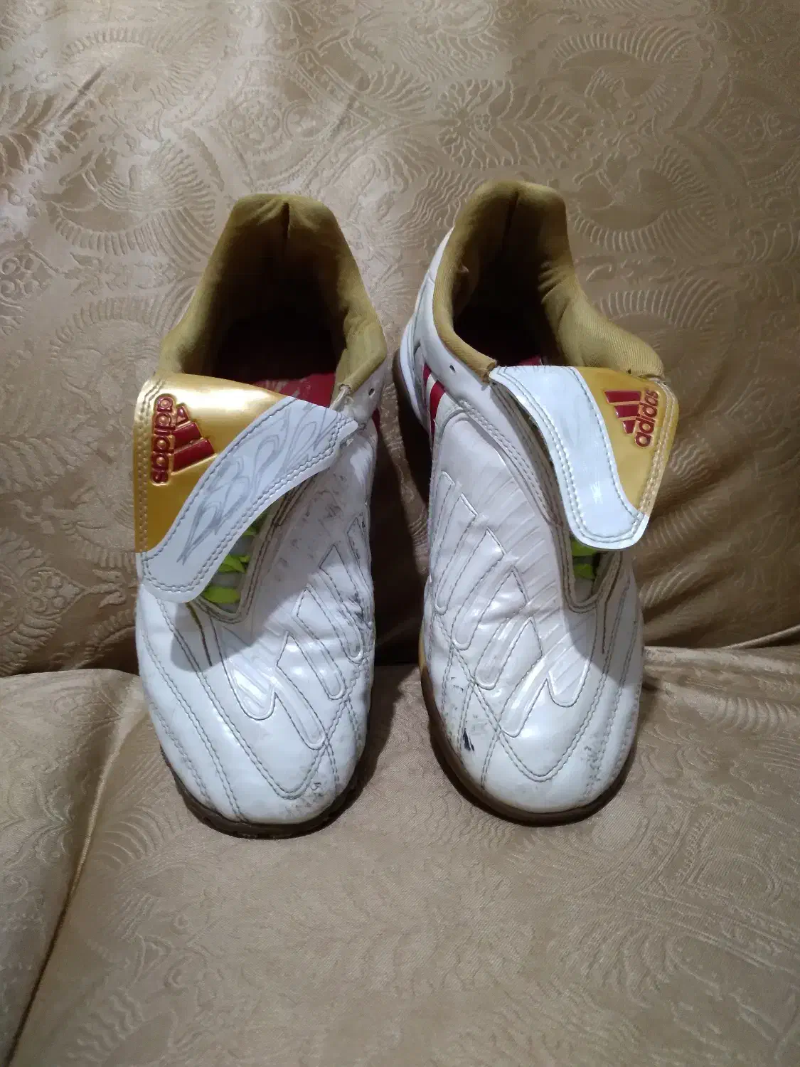 کفش فوتسال اصل ویتنام|کیف، کفش، کمربند|مرند, |دیوار