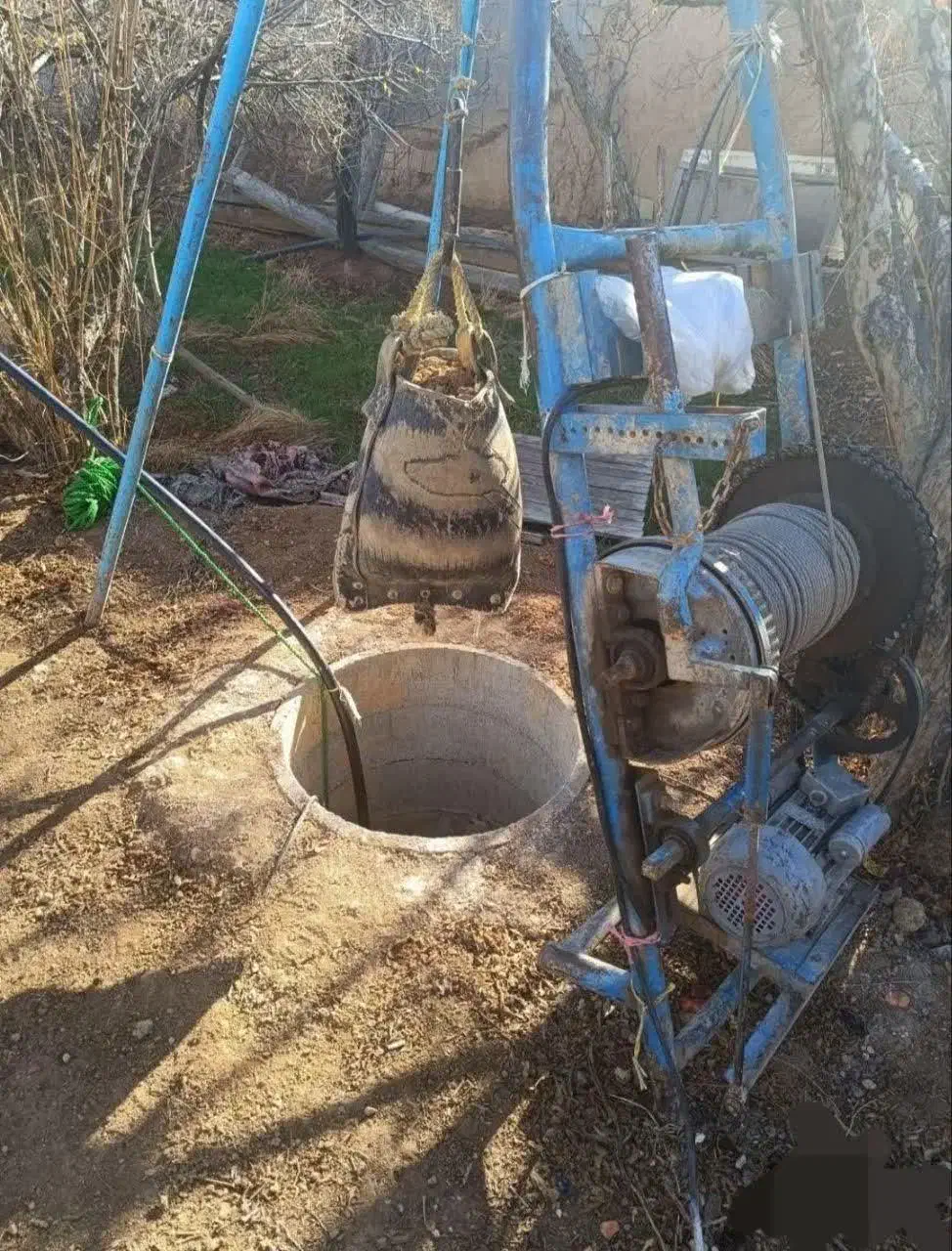 حفر چاه چاه کن|خدمات پیشه و مهارت|اصفهان, بهارستان|دیوار