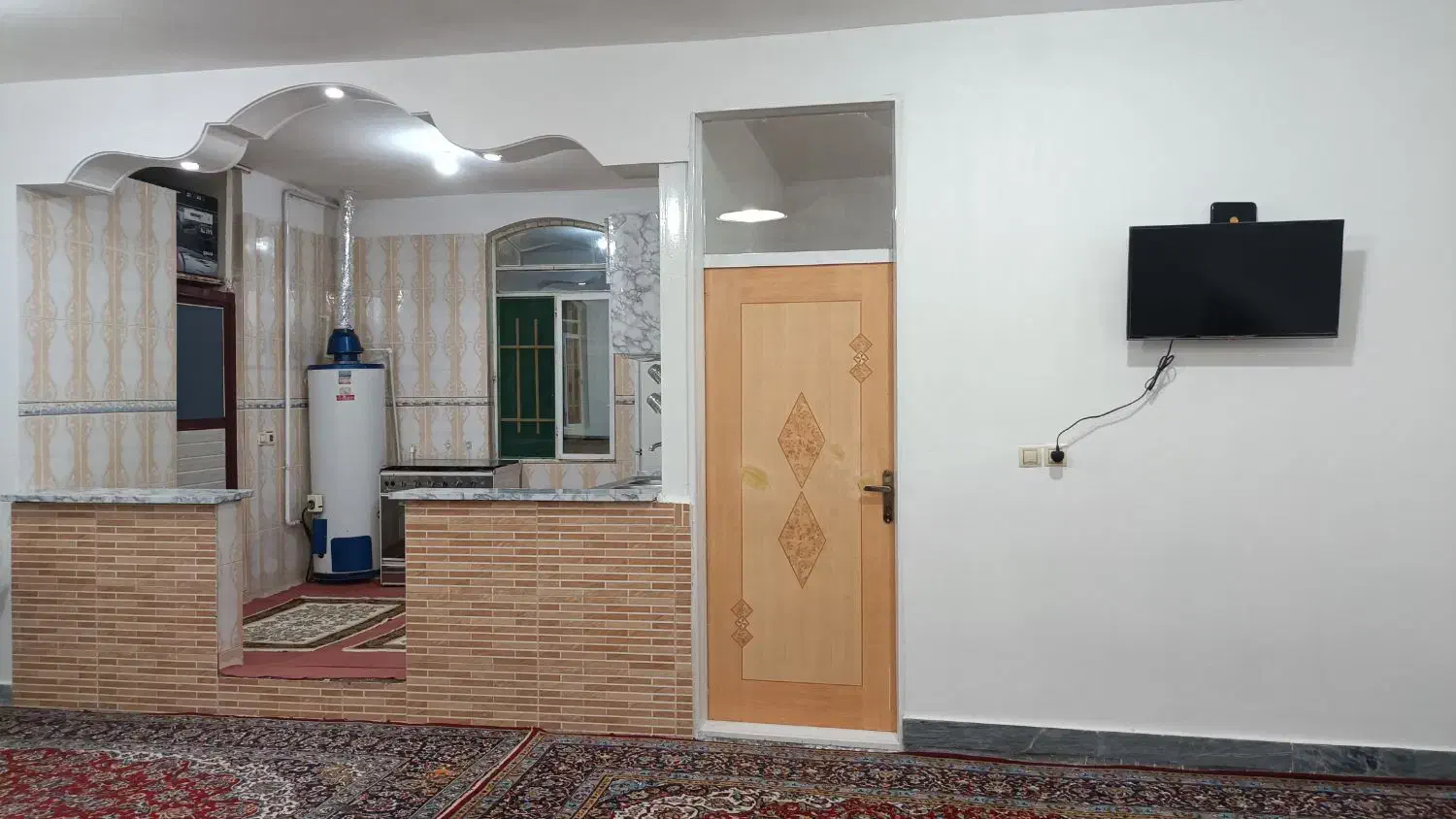 سوییت اجاره ای .تکمیل|اجارهٔ کوتاه‌مدت آپارتمان و سوئیت|دورود, |دیوار