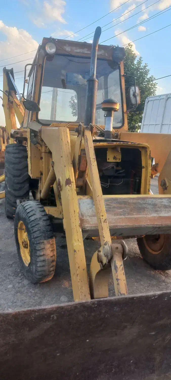 فروش‌بیل‌بکهو‌پرنده|خودرو سنگین|خوی, |دیوار