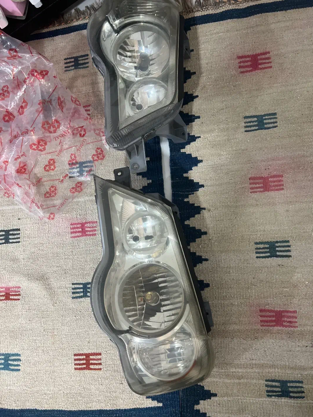چراغ ۱۱۱|قطعات یدکی و لوازم جانبی|شیراز, شهرک بزین|دیوار