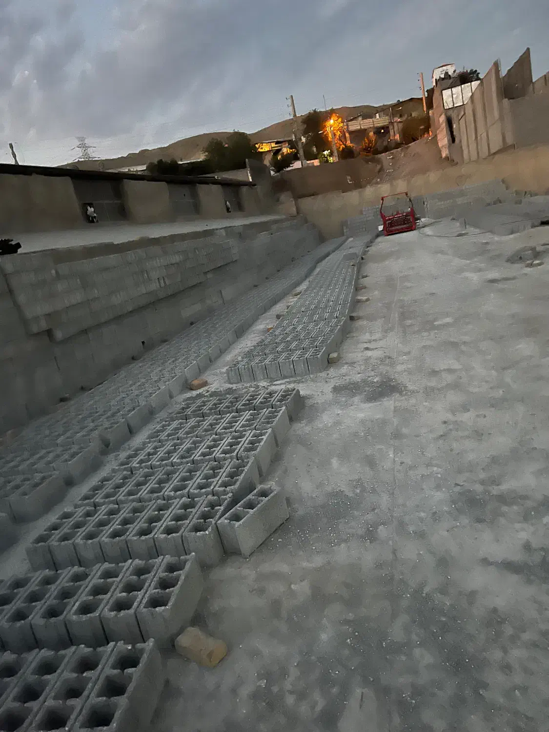 اجاره 1000 متر زمین ۴ دیواری در سیاهسنگ با سوئیت|اجارهٔ دفتر صنعتی، کشاورزی، تجاری|پردیس, سیاه سنگ|دیوار