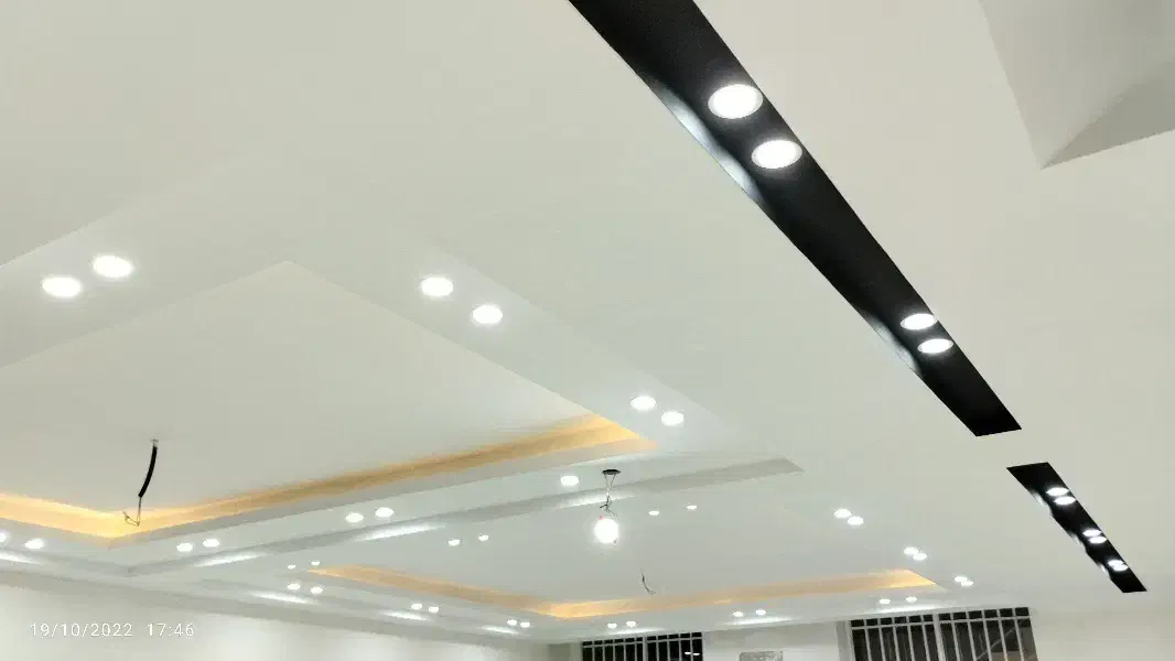 نقاشی ساختمان،بتونه و رنگ حرفه ای کناف|خدمات پیشه و مهارت|شیراز, زرهی|دیوار