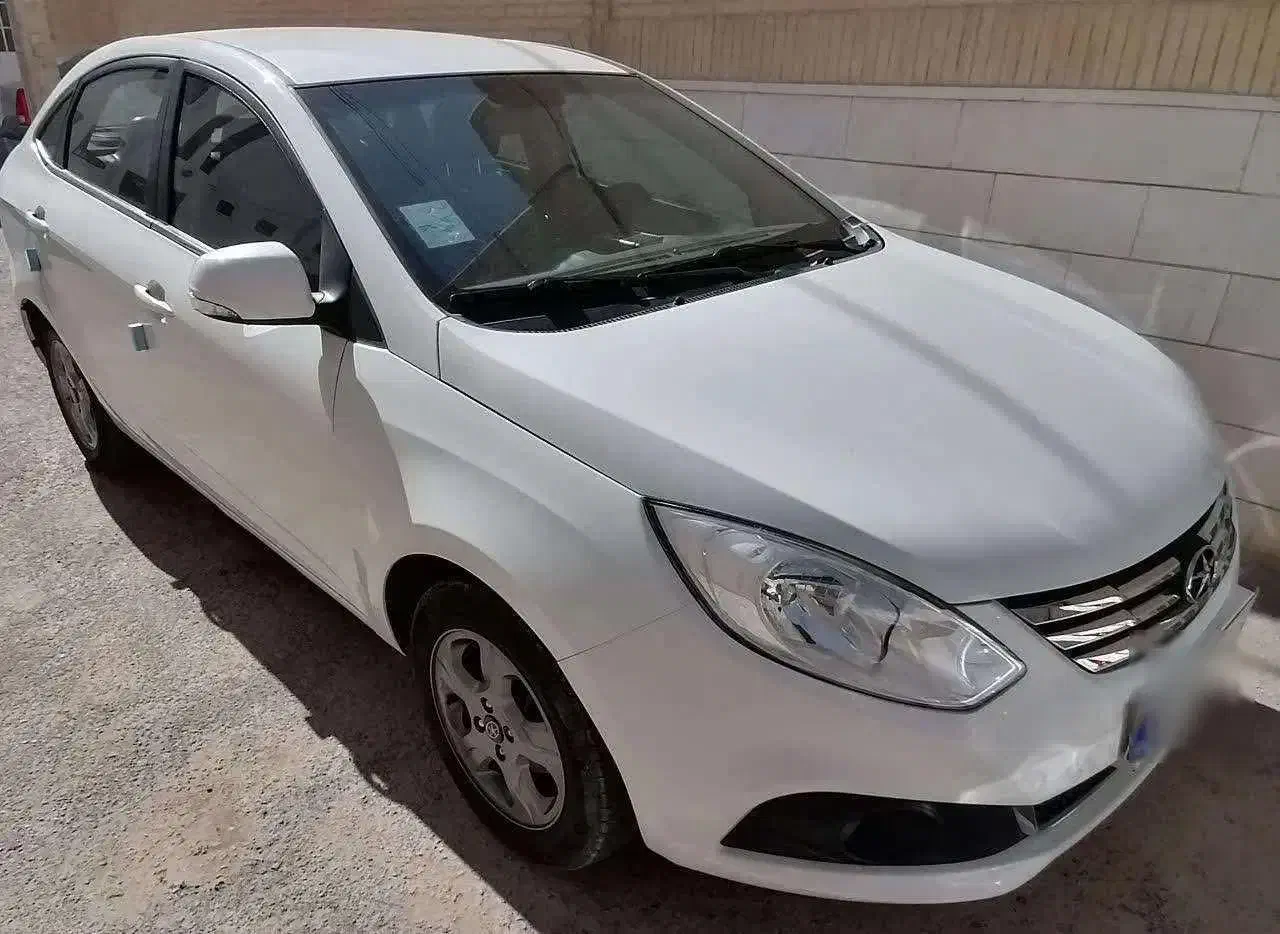 جک j4 مدل ۱۴۰۰|خودرو سواری و وانت|یزد, |دیوار