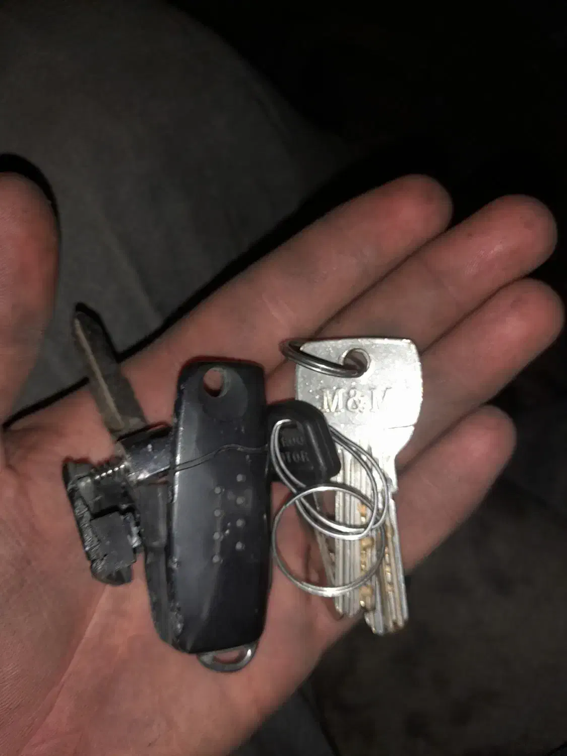 مال هر کسی هست زنگ بزن|اشیا|سنندج, |دیوار