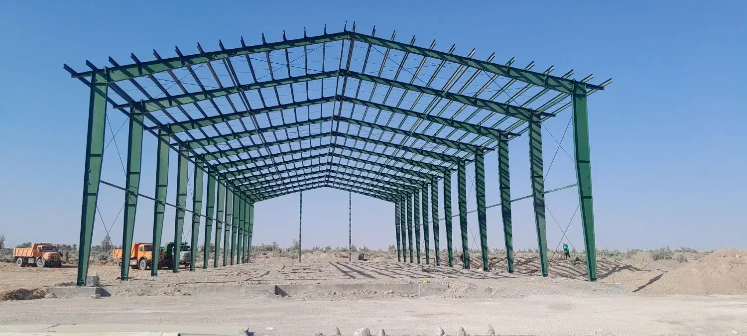 نصاب سوله وپوشش سقف .دیواری .ساندویچ پانل|خدمات پیشه و مهارت|کرمان, |دیوار