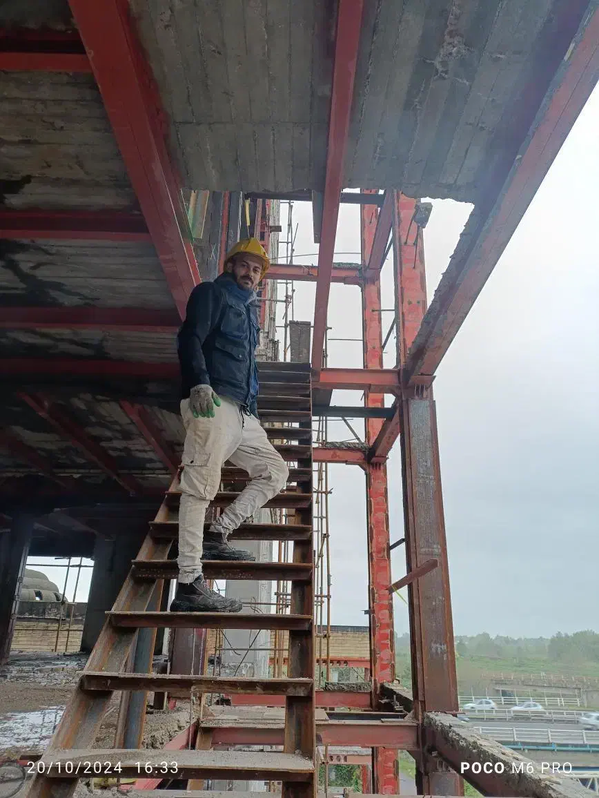 جوشکارسیاررضا شبانه روزی درخدمت شما|خدمات پیشه و مهارت|رشت, امین الضرب|دیوار