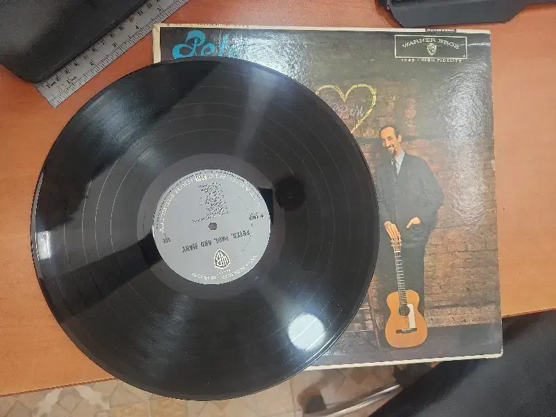 صفحه گرامافون|کلکسیون اشیاء عتیقه|اصفهان, خوراسگان|دیوار