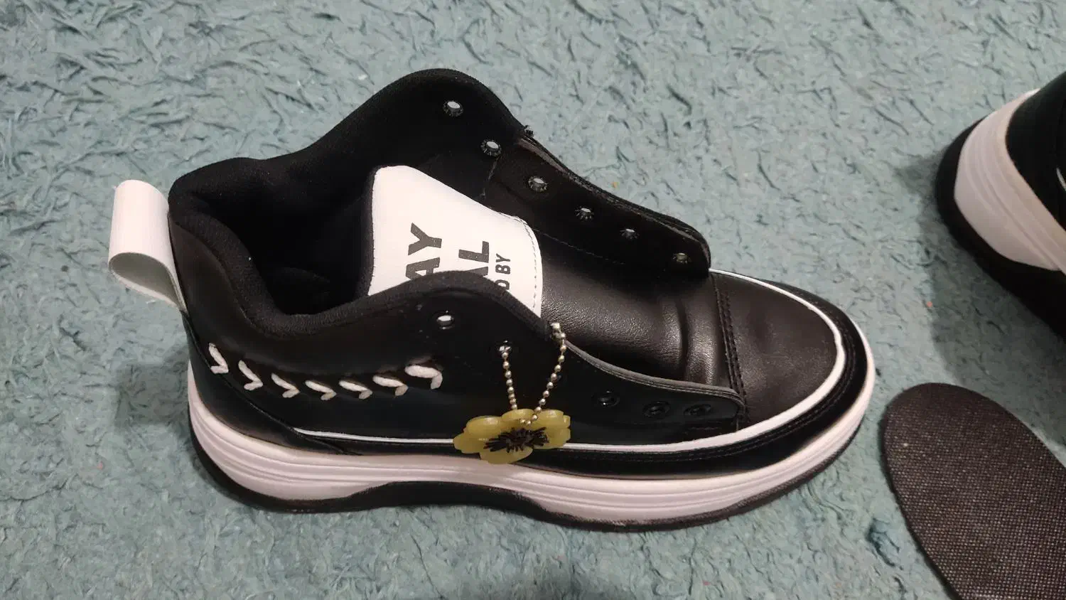 کفش گندمی نیم بوت دخترانه|کیف، کفش، کمربند|زاهدان, |دیوار