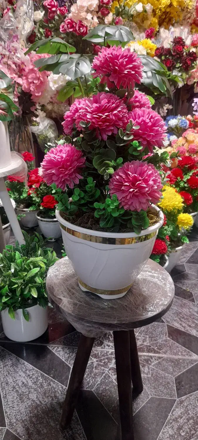 گل داوودی و مخمل|گل مصنوعی|قم, نیروگاه|دیوار