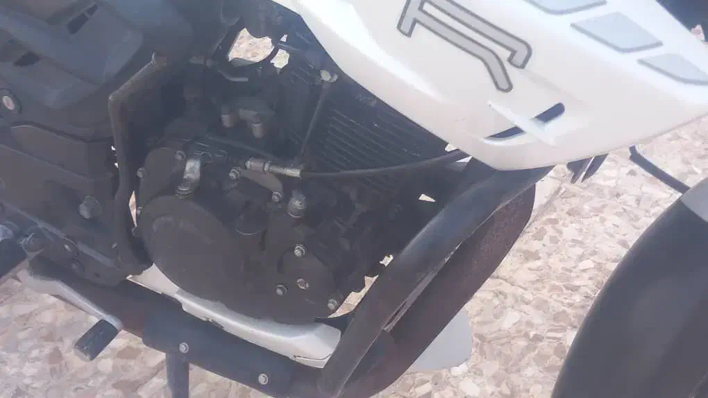 آپاچی ۱۸۰ مدل ۸۹|موتورسیکلت|بندرلنگه, |دیوار