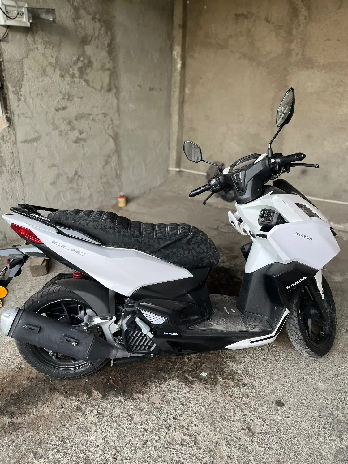 کلیک واریو ۱۷۰ کبیر ۱۴۰۲|موتورسیکلت|اندیشه, اندیشه فاز ۴|دیوار