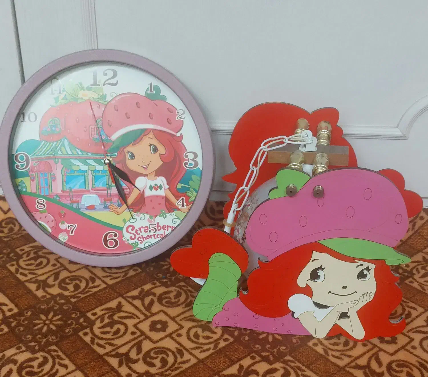 فرش و لوستر و ساعت توت فرنگی|فرش|چهاردانگه (تهران), |دیوار