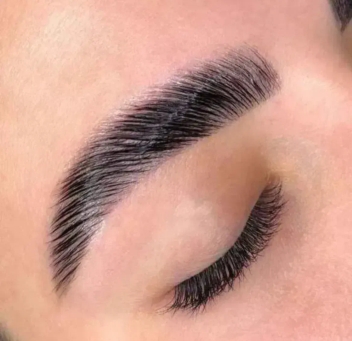 لیفت ابروکاشت مژه|خدمات آرایشگری و زیبایی|بندرعباس, |دیوار