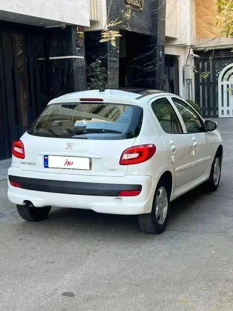 ۲۰۷ مدل ۱۴۰۳ سقف پانا ارتقا پا به صفر|خودرو سواری و وانت|اصفهان, باغ زرشک|دیوار