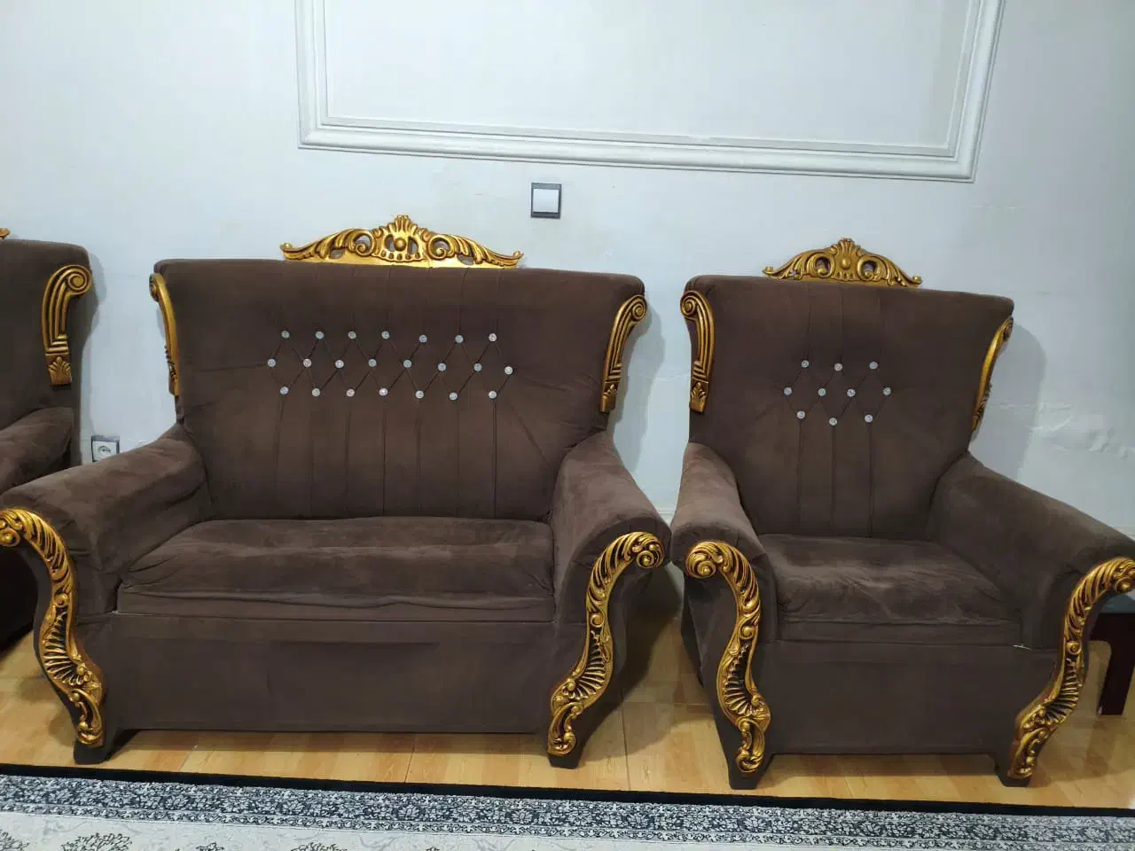 مبل|مبلمان خانگی و میز عسلی|شیراز, محراب|دیوار