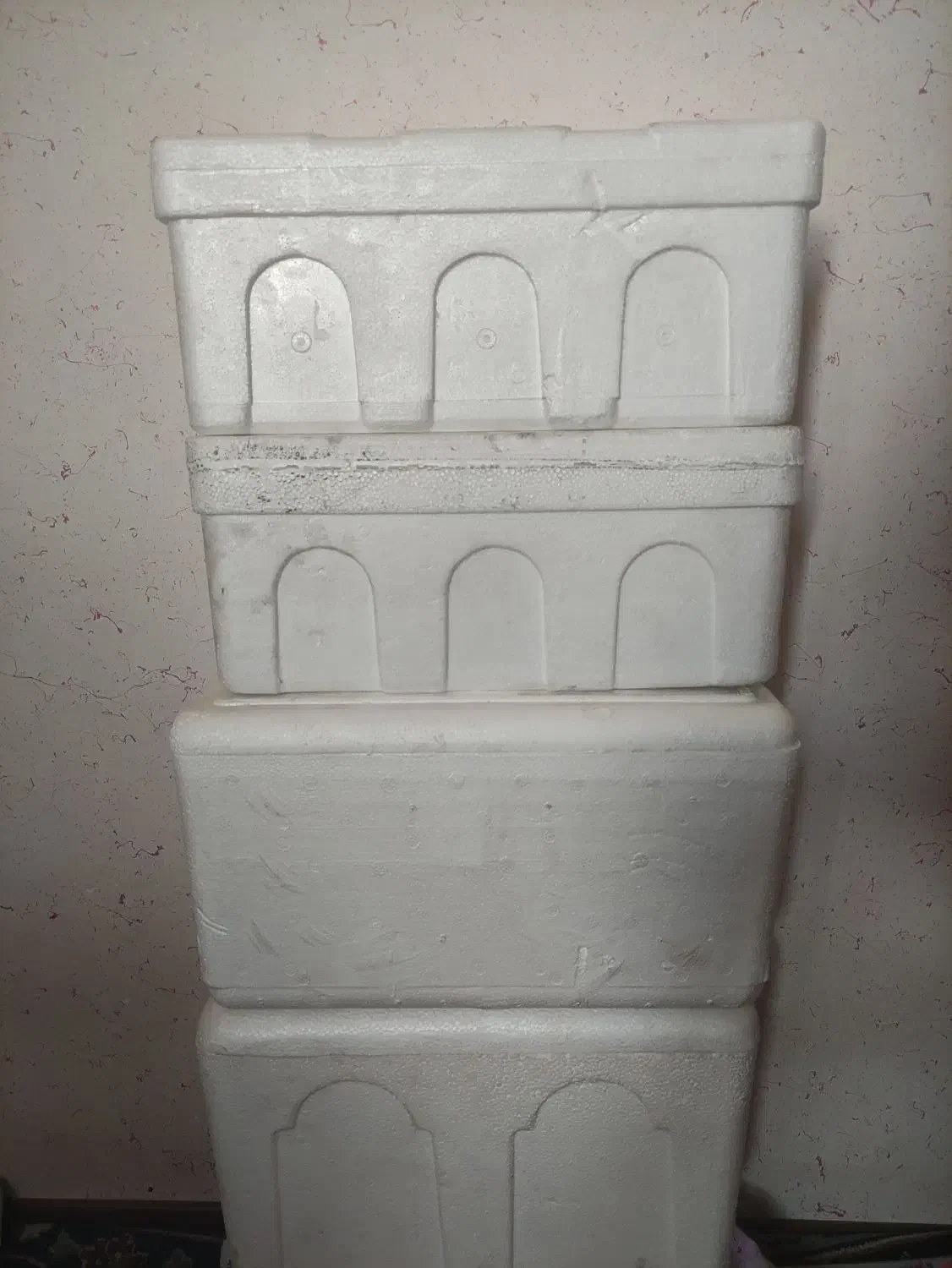 یخدان کوچک و بزرگ|ظروف نگهدارنده، پلاستیکی، یک‌بارمصرف|شاهین‌شهر, عطار|دیوار