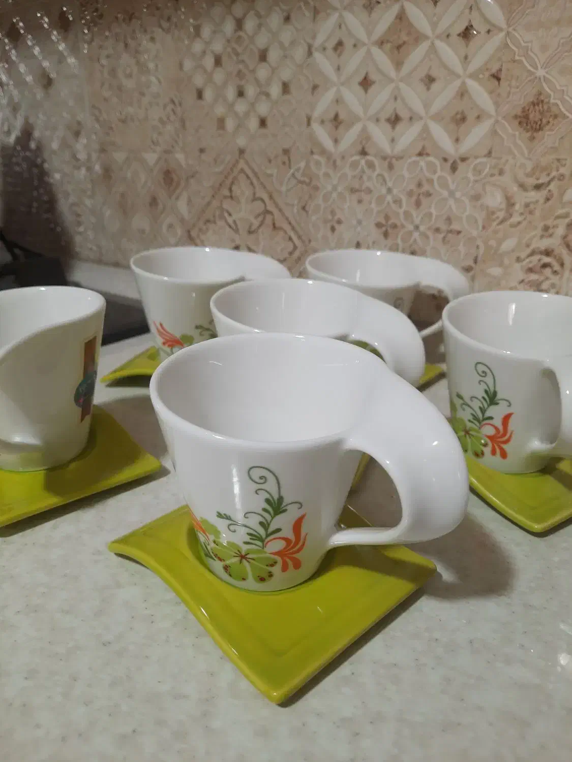 فنجان نعلبکی چینی|ظروف سرو و پذیرایی|جویبار, |دیوار