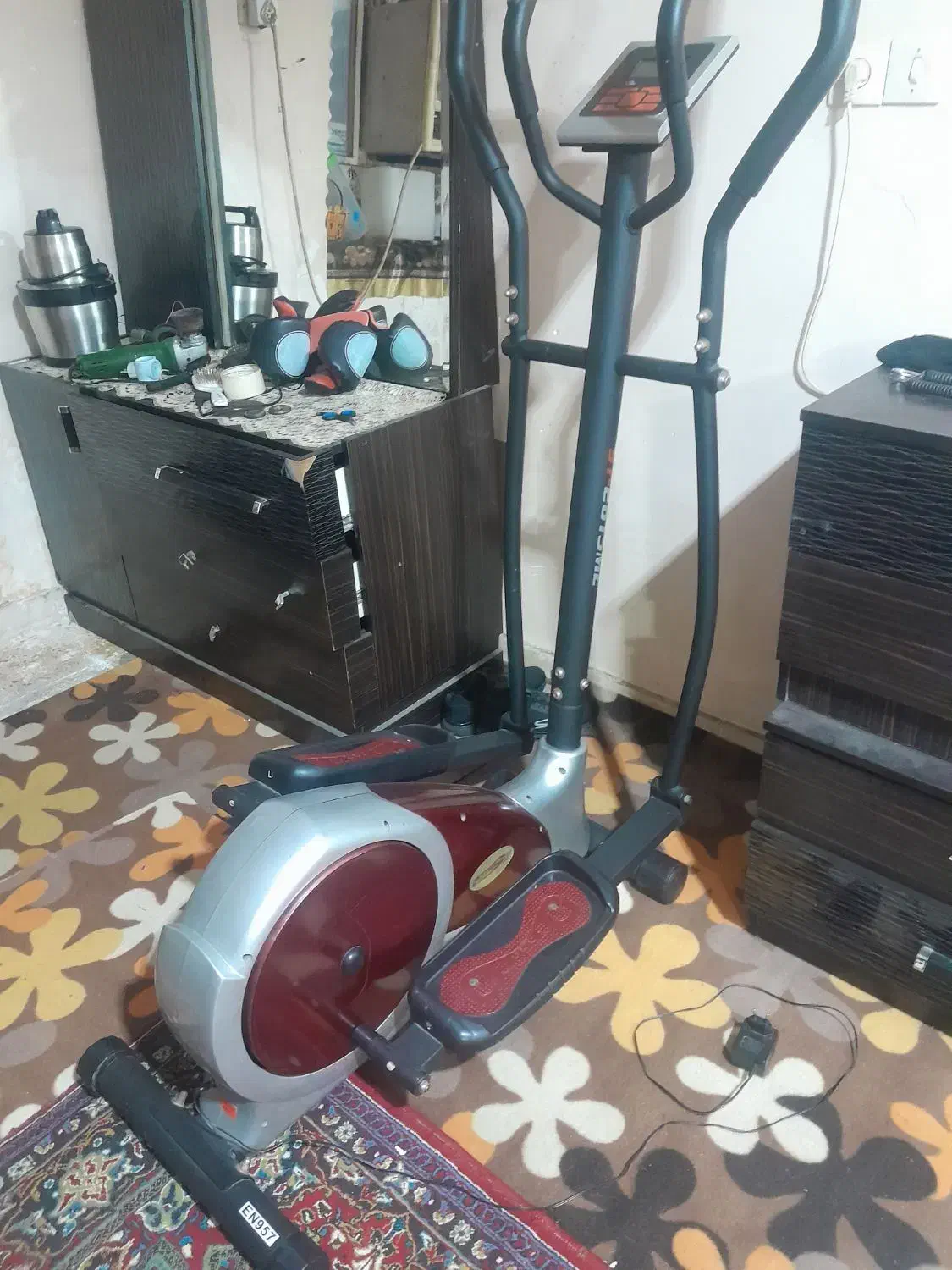 کیسه بوکس گلابی دوچرخه دمبل|تجهیزات ورزشی|اهواز, نبوت|دیوار