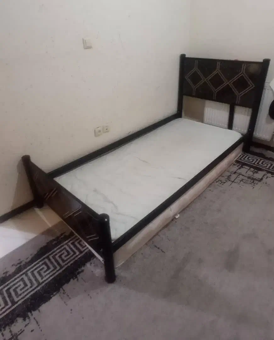 تشک تخت یه نفره|تشک تختخواب|صدرا-فارس, فاز ۲|دیوار