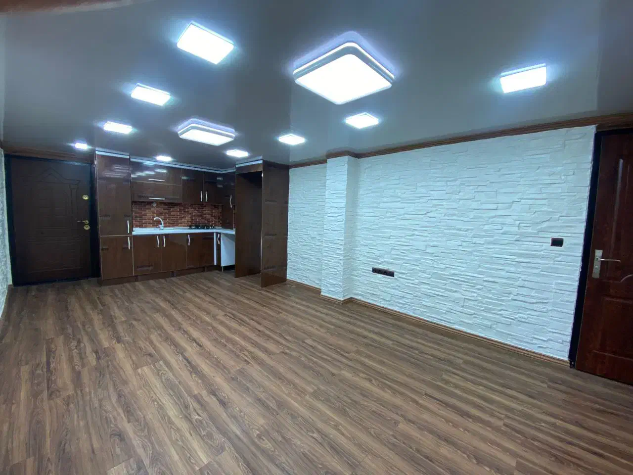 یک خوابه ۵۳ متری ، هتل کاکتوس ، سند دار ، منظریه|فروش آپارتمان|رشت, منظریه|دیوار