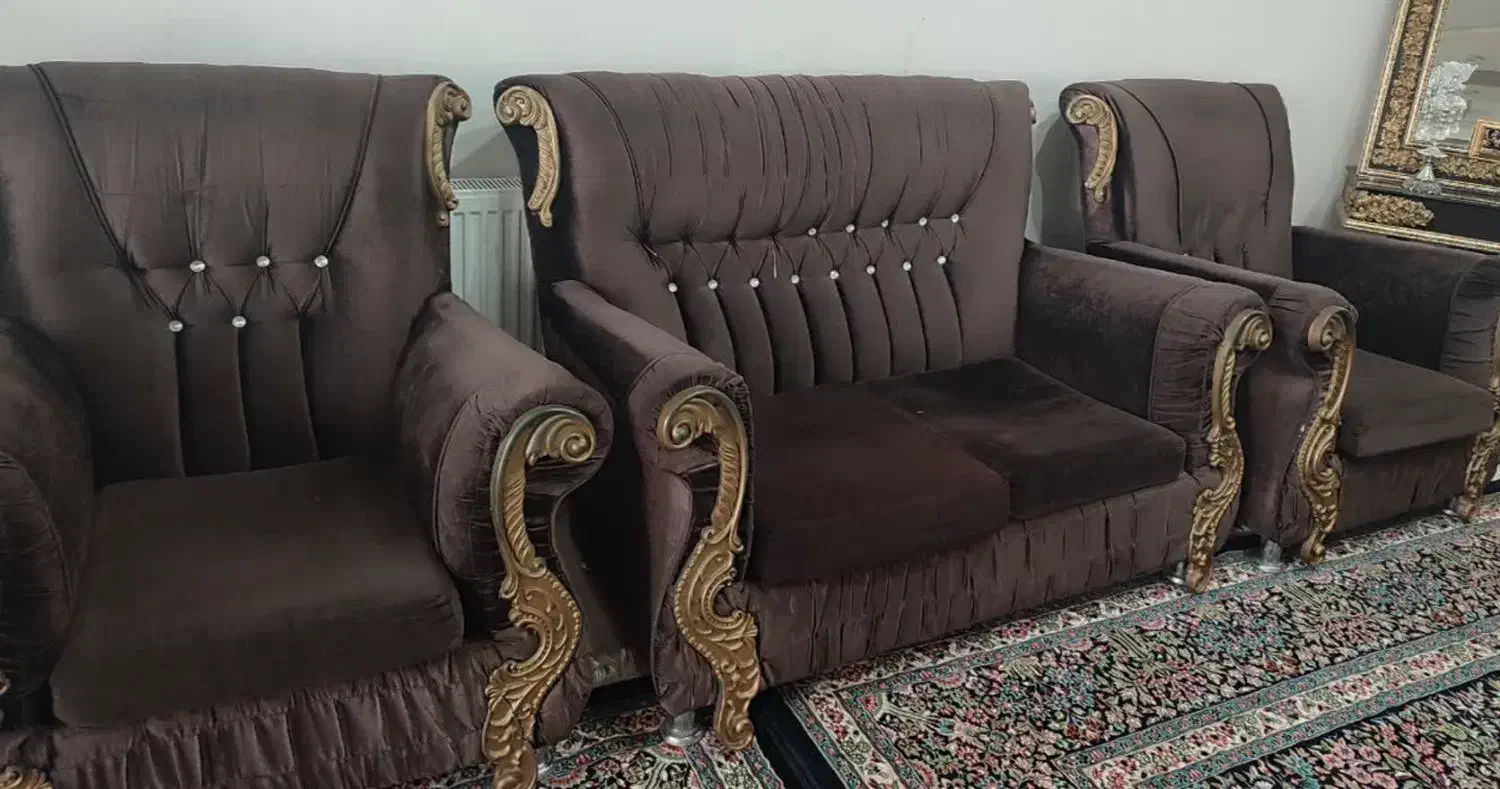 مبل راحتی۷ نفره با ۴عدد میز جلو مبلی|مبلمان خانگی و میز عسلی|زرند, |دیوار