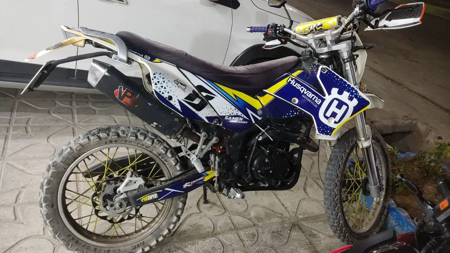 موتور|موتورسیکلت|اسفراین, |دیوار