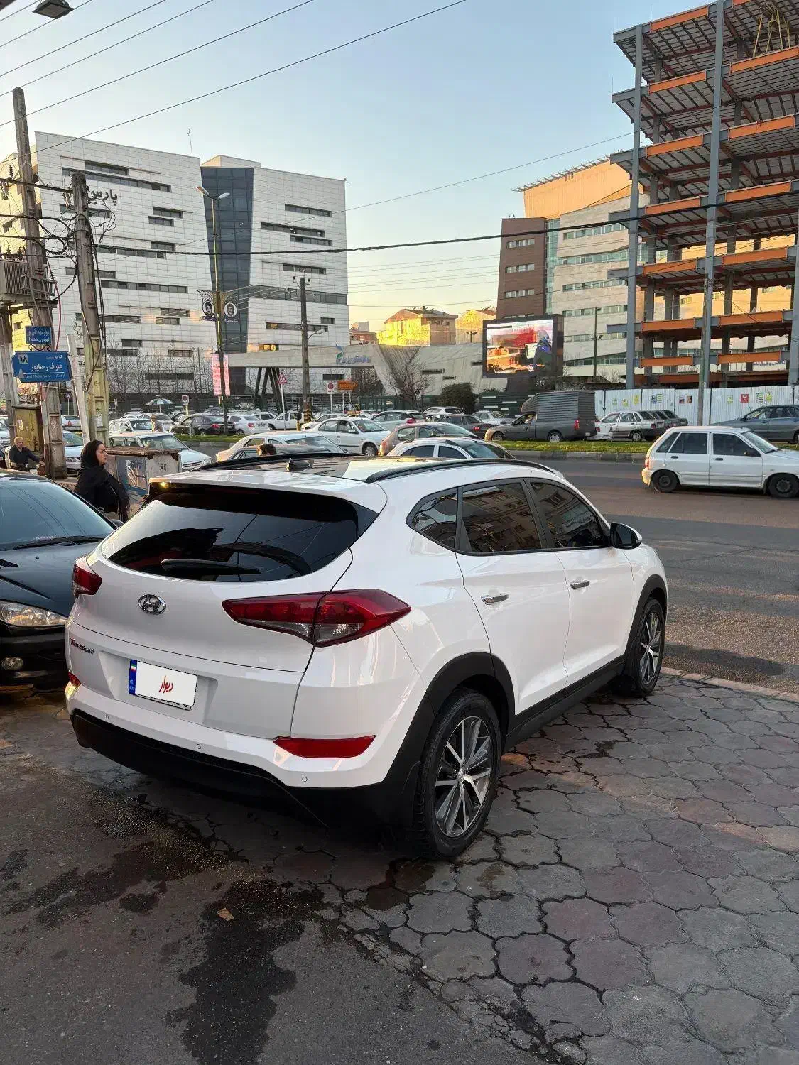 توسان۲۰۱۷|خودرو سواری و وانت|رشت, شهرک آیت الله منتظری|دیوار