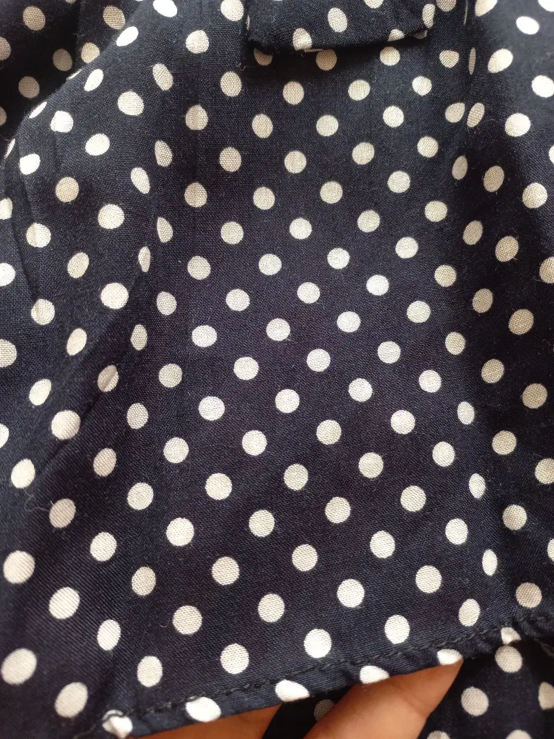 پیراهن دخترانه|کفش و لباس بچه|پاکدشت, پاکدشت (مامازند)|دیوار