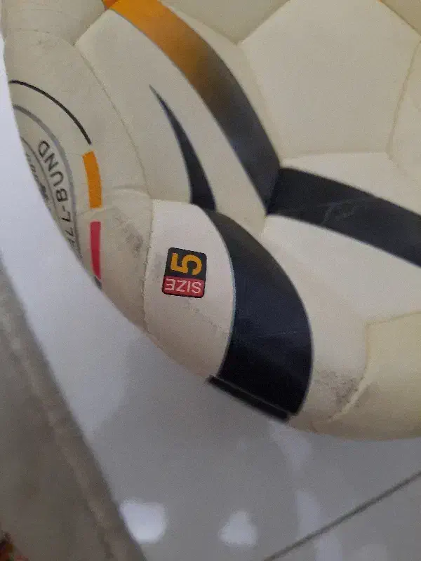 توپ فوتبال سایز ۵|ورزش‌های توپی|تهران, امین حضور|دیوار