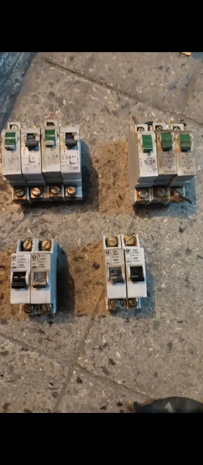 لوازم برقی منزل|لامپ و چراغ|تهران, امام زاده عبدالله|دیوار