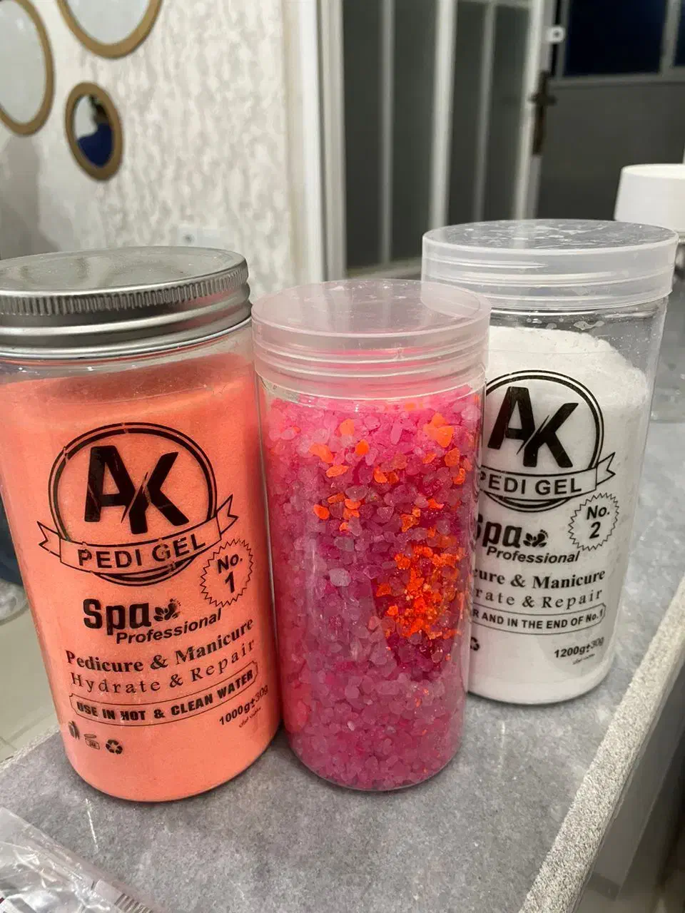 پدیکور|آرایشگاه و سالن‌های زیبایی|شوشتر, |دیوار