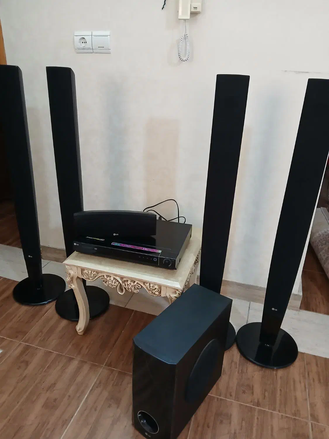 سینما خانگی|سیستم صوتی خانگی|لاهیجان, خمیر کلایه|دیوار