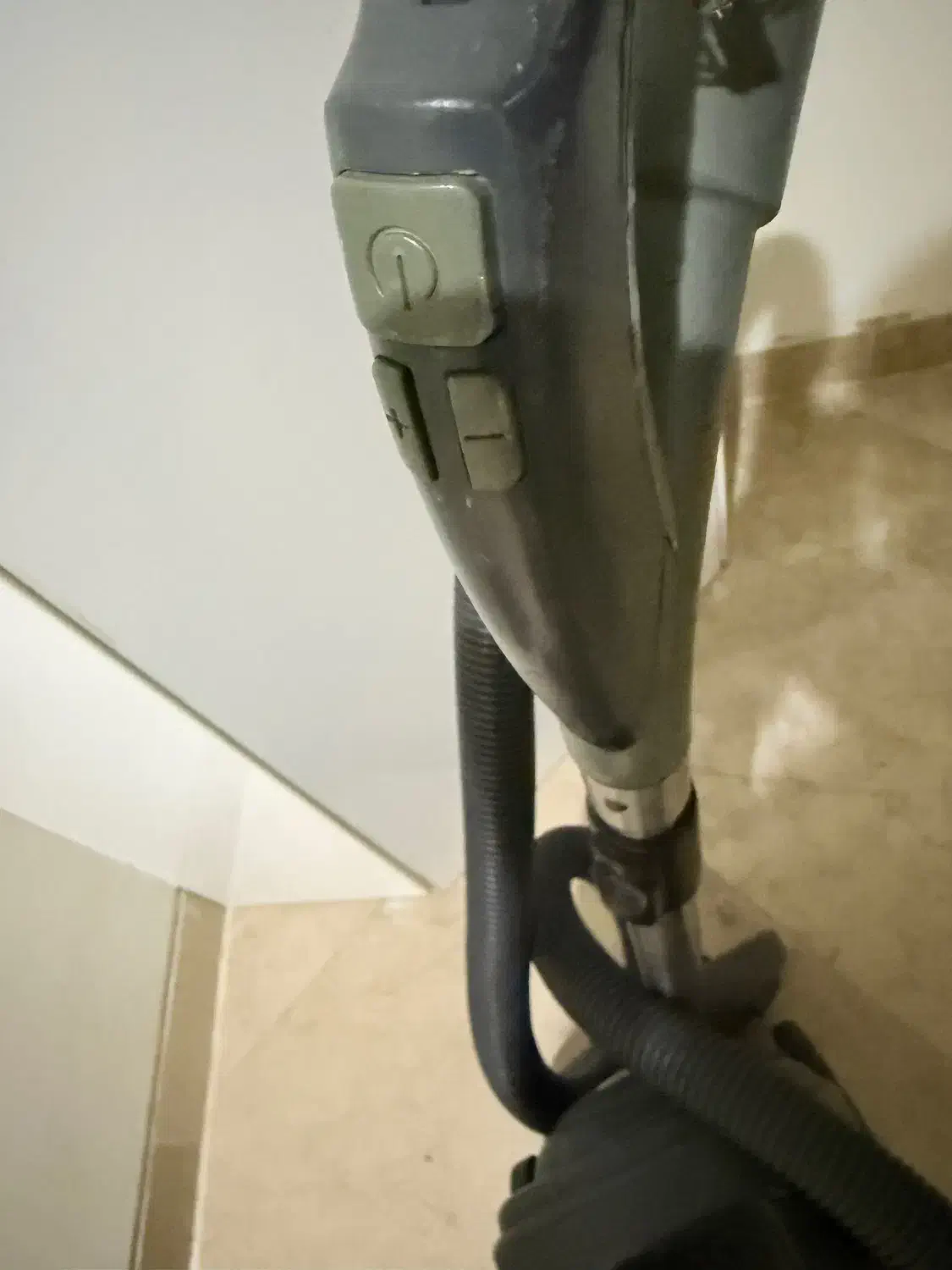 جاروبرقی دلونگی اصل آلمان|جاروبرقی، جارو شارژی، بخارشو|کیش, |دیوار