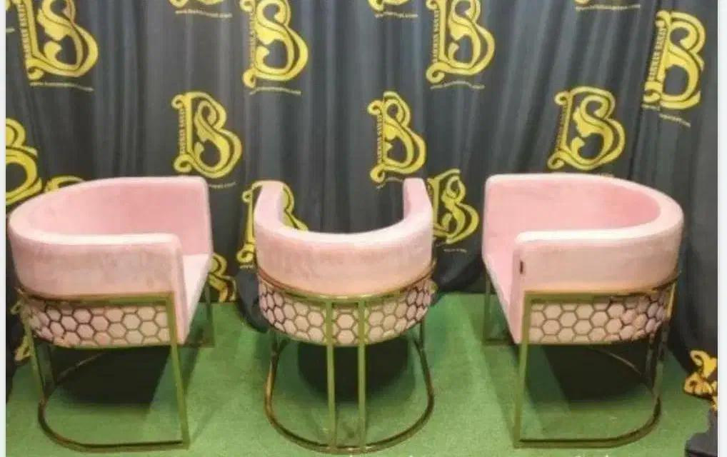 صندلی کپ زنبوری|صندلی و نیمکت|برازجان, |دیوار