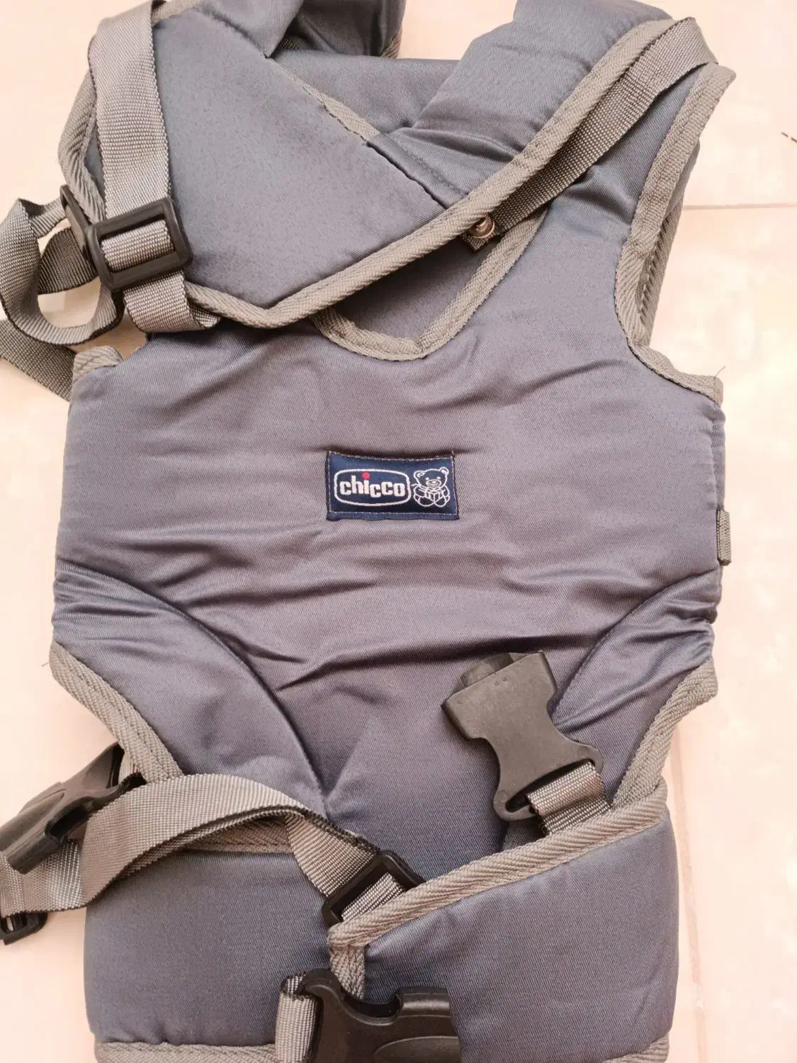 آغوشی نوزاد|کالسکه و لوازم جانبی|هشتگرد, هشتگرد قدیم|دیوار