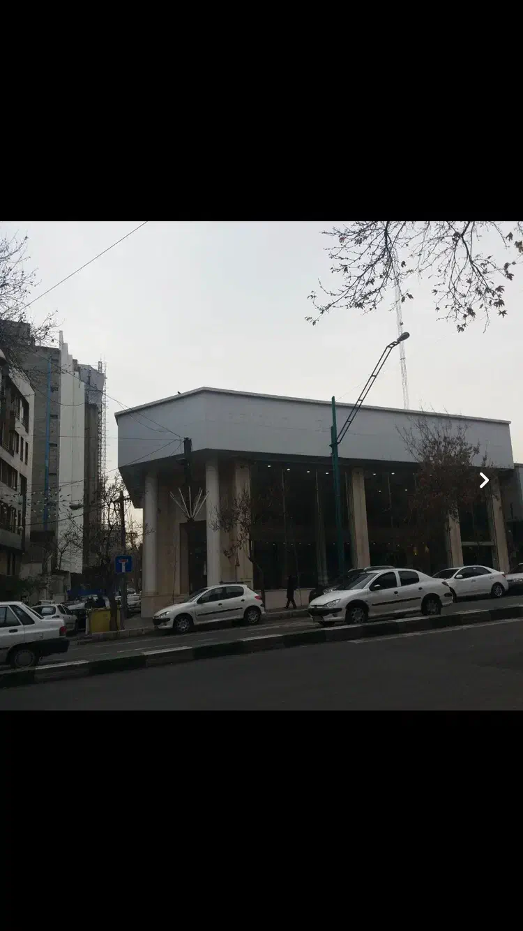 اقدسیه ۱۴۰ متر ۳۰ متر بر ۲ نبش|اجارهٔ مغازه و غرفه|تهران, اقدسیه|دیوار