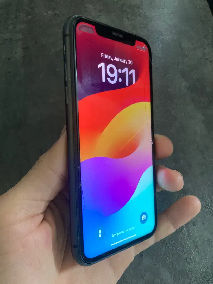 iPhone 11normal|موبایل|تهران, خاک سفید|دیوار
