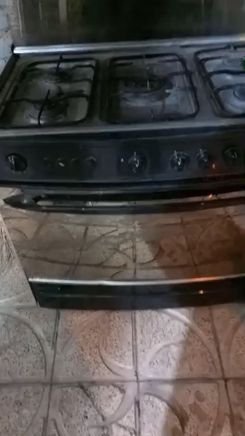 لباسشویی ۷کیلویی دیوو گاز پنج شعله فر|ماشین لباسشویی و خشک‌کن لباس|نوشین شهر, |دیوار