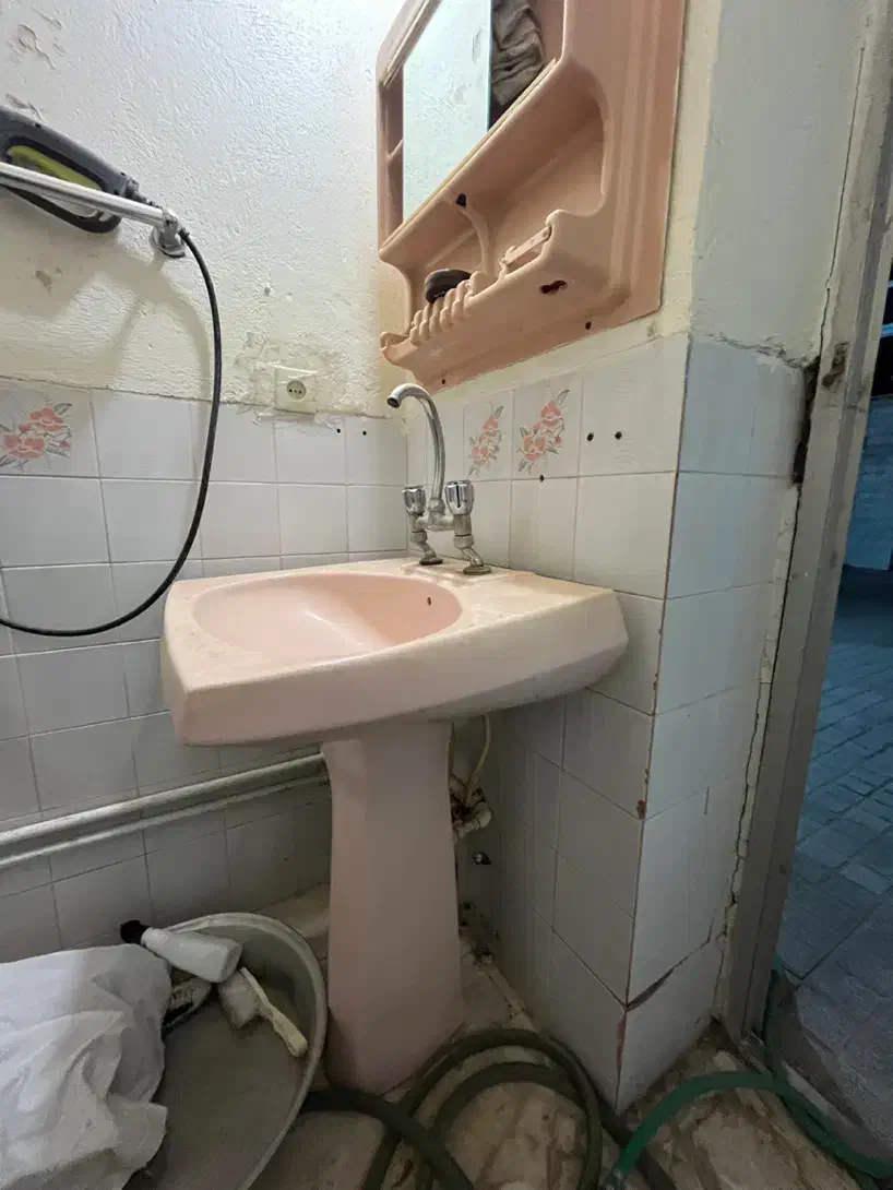 روشور دستشویی|لوازم سرویس بهداشتی|کرمان, |دیوار