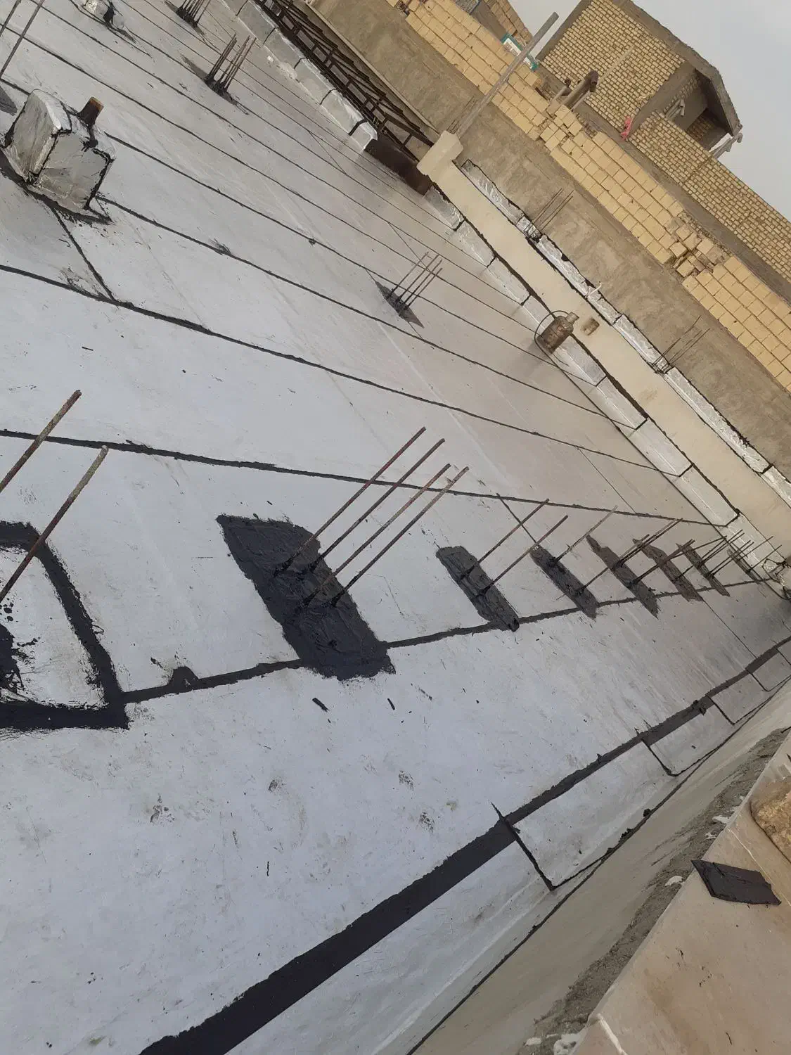 پخش و نصب ایزوگام. با بهترین کیفیت|مصالح و تجهیزات ساختمان|شیراز, شاهچراغ|دیوار