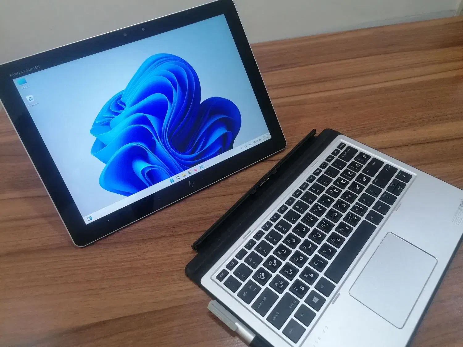 لپ تاپ تبلت شو HP i7 Ram16|رایانه همراه|شیراز, قدوسی شرقی|دیوار